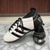 Giày đá bóng 11Pro cổ chun trắng đen - Từng cú sút chuẩn xác trên sân cỏ nhân tạo